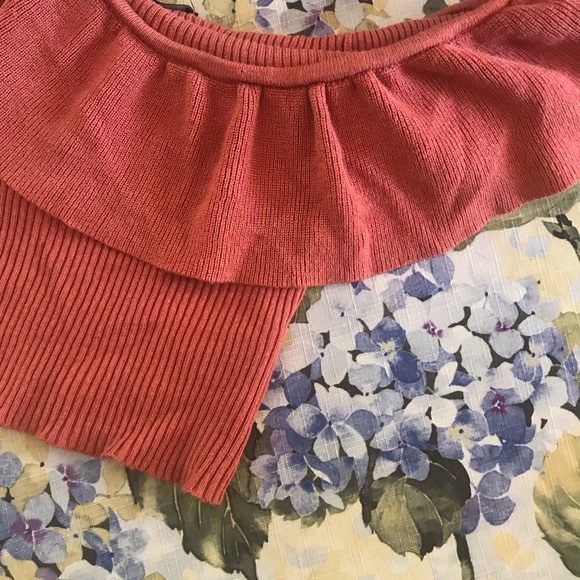 Forever21 Stretchy OTS sexy sweater crop - Picture 3 of 8